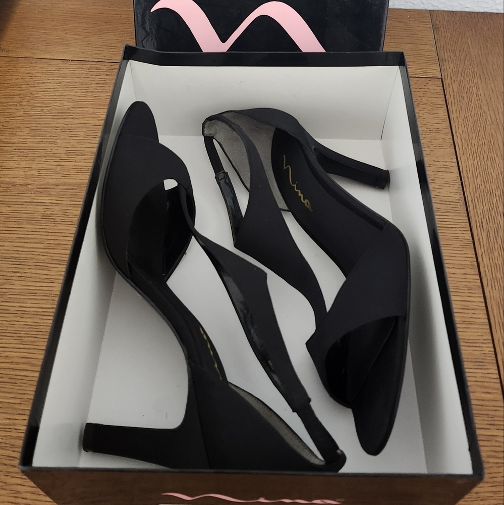 Elegant Black Women's Heels 9.5M